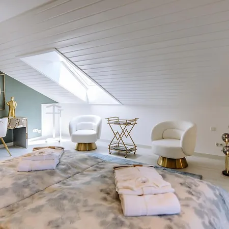 Apartment Ferienwohnung Koenig Ludwig - Modernes Design-Apartment Fuer Paare Und Geniesser Am Starnberger See By Livaria
