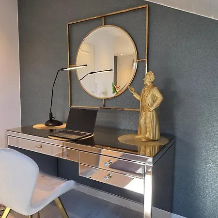 Ferienwohnung Koenig Ludwig - Modernes Design-Apartment Fuer Paare Und Geniesser Am Starnberger See By Livaria * Berg am Starnberger See