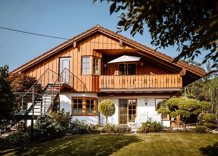 Lejlighed Koenig Ludwig - Modernes Design-apartment Fuer Paare Und Geniesser Am Starnberger By Livaria Berg am Starnberger See